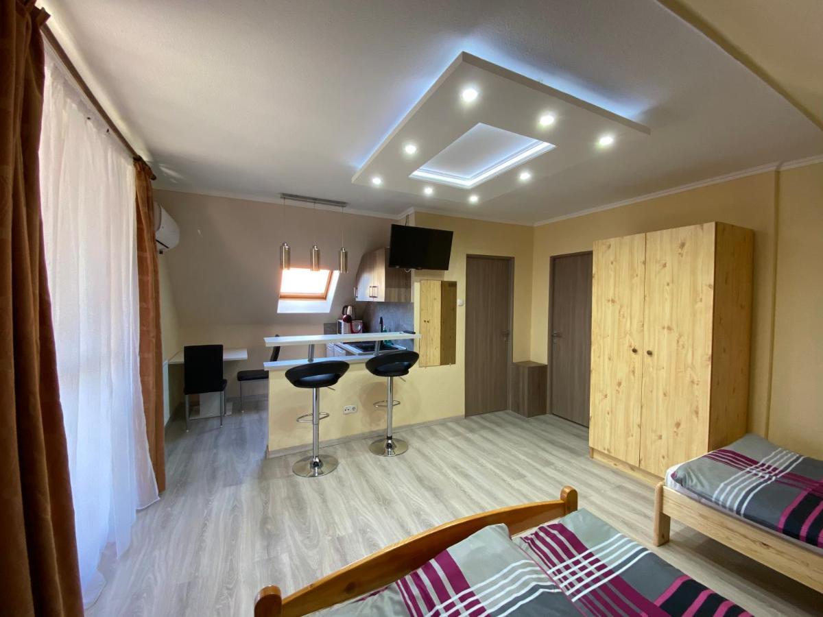 Millennium Lux Apartments Hajdúszoboszló Dış mekan fotoğraf